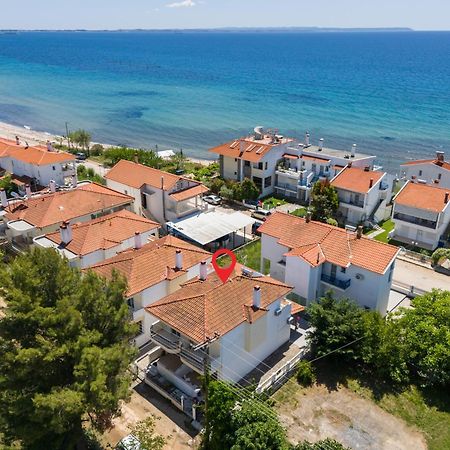 Alexandra'S Maisonette. Paralia Dionysiou Buitenkant foto