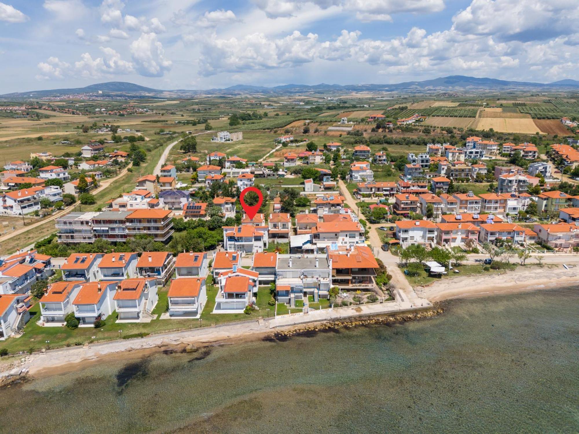 Alexandra'S Maisonette. Paralia Dionysiou Buitenkant foto